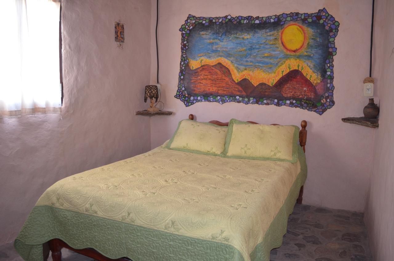 La Rosa Ostello Tilcara Esterno foto